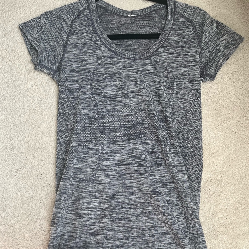 Lululemon Swiftly Tech In Heathered Blue